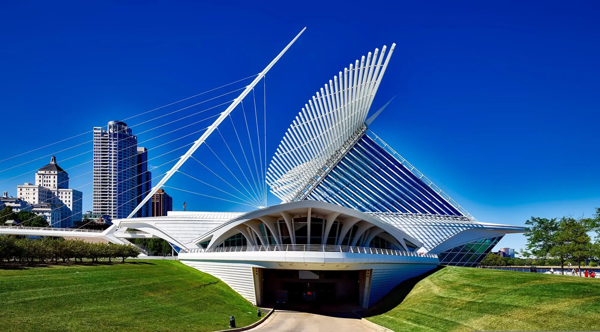 Which Up And Coming Neighborhoods in Milwaukee Should You Be Investing in Now?